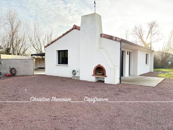 Maison à vendre Contemporaine - 2 chambres avec salle d'eau privative - Grand terrain SAINT JEAN DE MONTS (85)