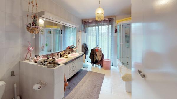 Maison De Caractère à Isigny le Buat