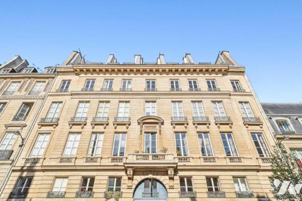 Rue de Tournon - Appartement traversant de 93,91 m² au calme absolu 