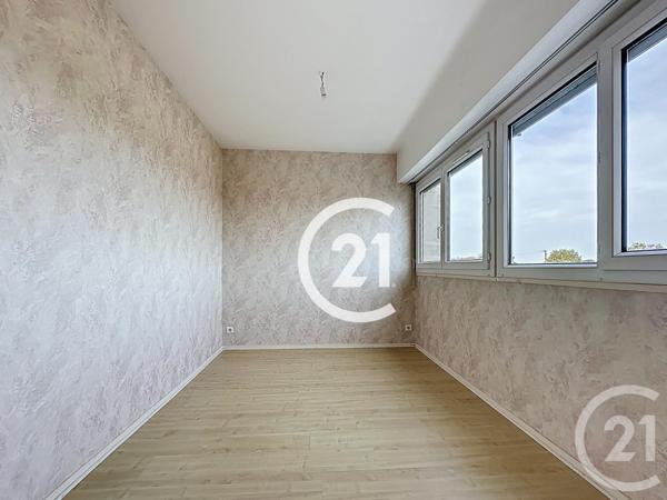 Appartement T4 à vendre  4 pièces - 84,50 m2 COGNAC - 16