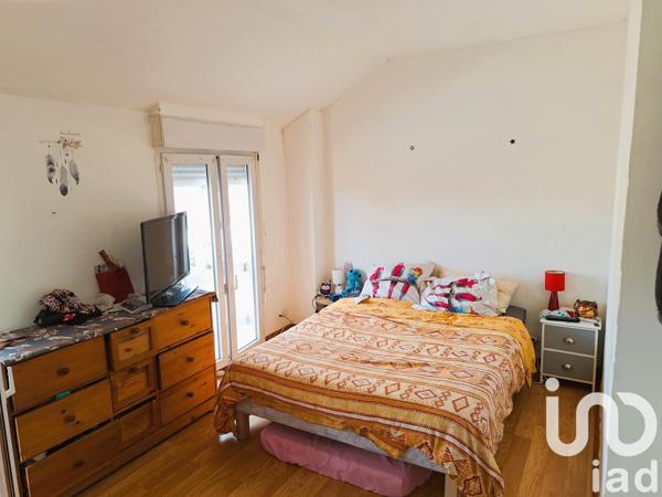 Immeuble à vendre 360 m² Le Plessis-Hébert