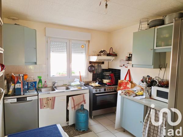 Immeuble à vendre 360 m² Le Plessis-Hébert