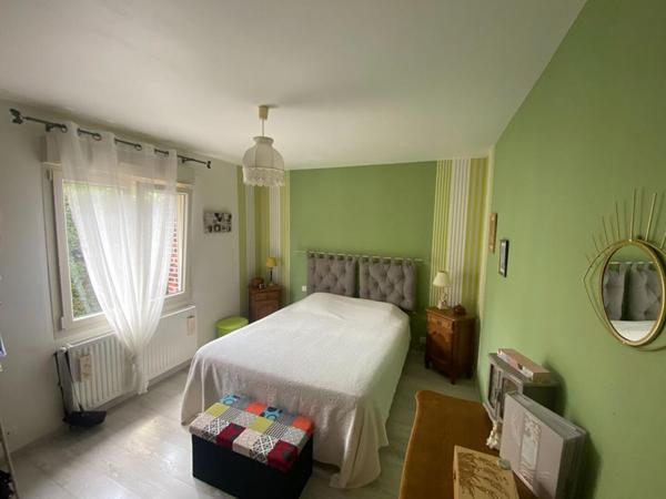 Maison L Aigle 5 pièce(s) 273 m2