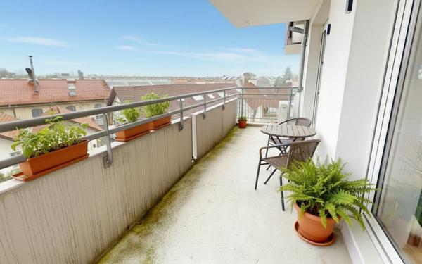 Appartement à vendre    4 pièces • 84 m2 Bischheim