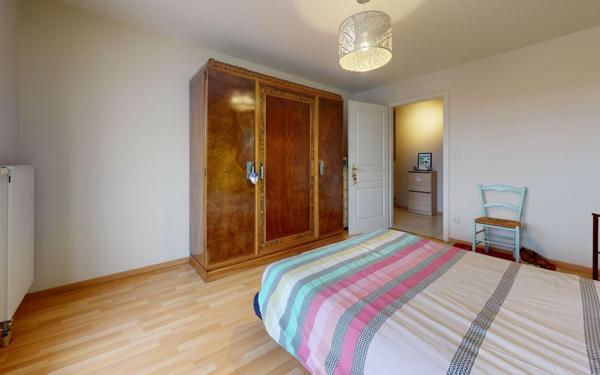 Appartement à vendre    4 pièces • 84 m2 Bischheim