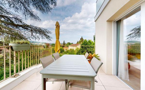 Appartement à vendre    4 pièces • 85,30 m2 Francheville