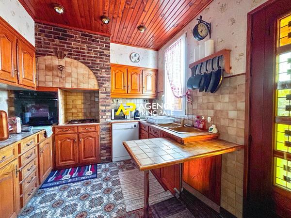 Sartrouville - Maison 6 pièces 125 m² sur 373 m² de parcelle €556 500 ** - Référence 9548