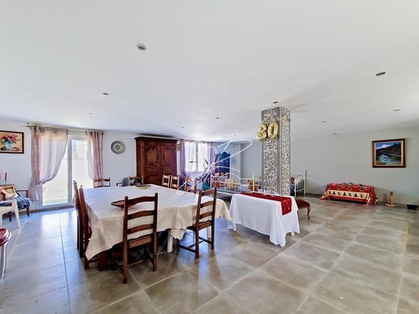 Maison T5 4 chambres 160 m²