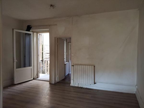 Appartement La Voulte Sur Rhône 2 pièce(s) 55 m2 avec terrain attenant