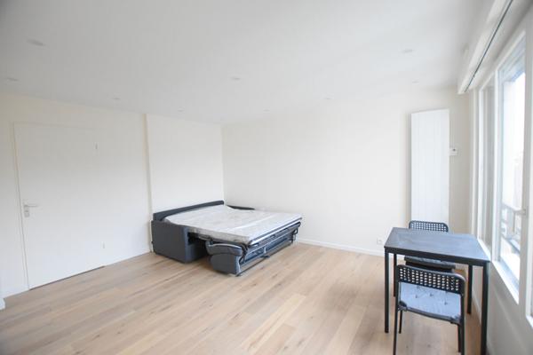 Studio meublé La Garenne Colombes - 27.61 m²
