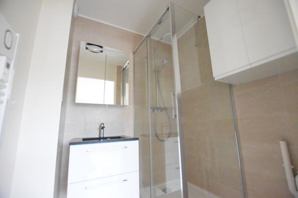 Studio meublé La Garenne Colombes - 27.61 m²