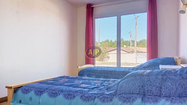 Maison à vendre Soulac Sur Mer - 3 pièces, 120m² avec 2 chambre(s) à 298 200€ - AJP Soulac Immobilier