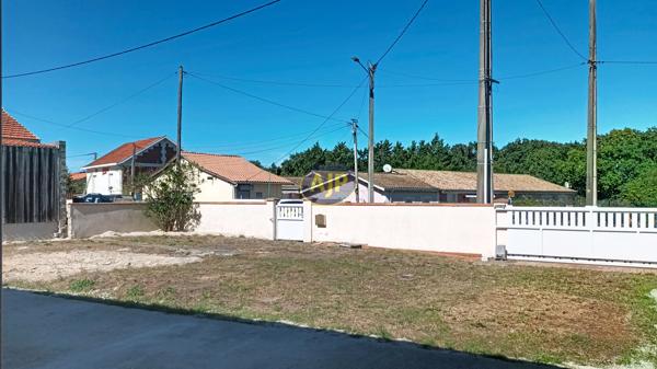 Maison à vendre Soulac Sur Mer - 3 pièces, 120m² avec 2 chambre(s) à 298 200€ - AJP Soulac Immobilier