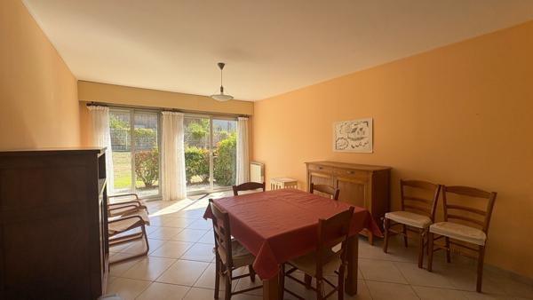 Appartement à louer à Saint Sebastien Sur Loire 2 pièce(s) - Cour extérieure - Location meublée