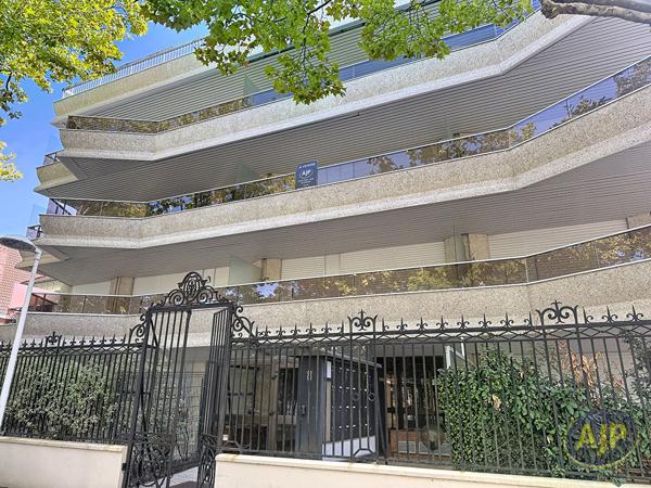 Appartement à vendre Arcachon - 1 pièces, 31m² avec 0 chambre(s) à 357 110€ - AJP Immobilier Arcachon