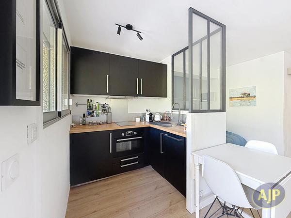 Appartement à vendre Arcachon - 1 pièces, 31m² avec 0 chambre(s) à 357 110€ - AJP Immobilier Arcachon