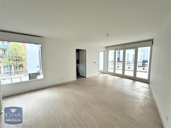 Appartement à louer 4 pièces 71.4m² Lille (59000)