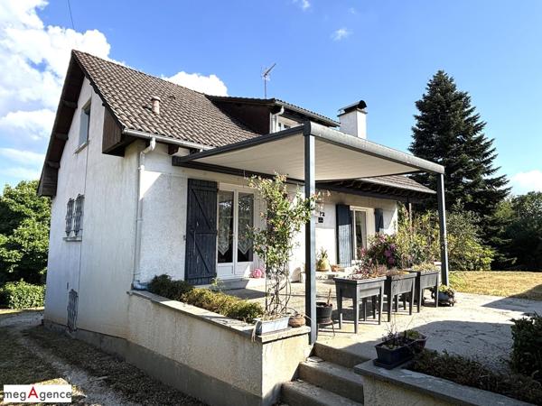 Maison à FAVARS, 19330 - 8 pièces 128m²