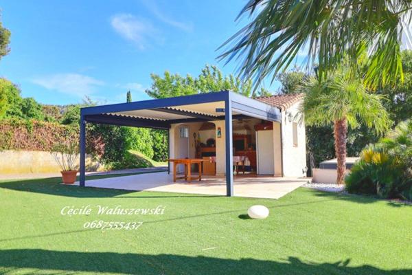 Maison Aubagne 8 pièce(s) 190 m2 avec piscine - jacuzzi sur 1200 m2 de terrain