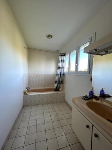 Grande Maison Nevers Quartier Montapins