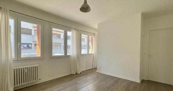 Marseille 13004 - Studio de 22m² - proche Facs