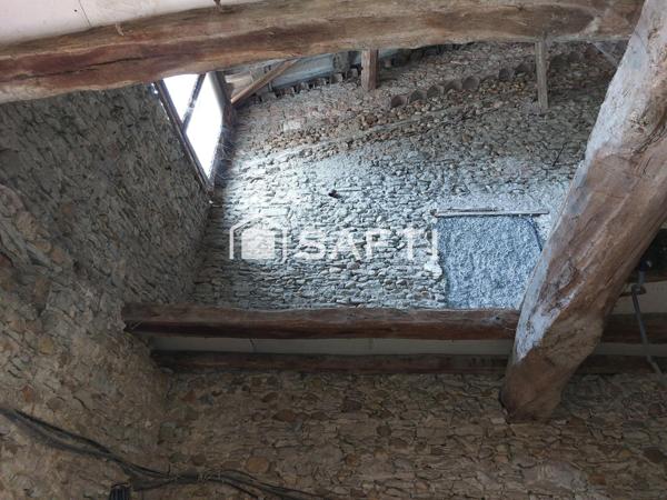 Maison 10 pièces de 290 m² sur un terrain de 780 m²