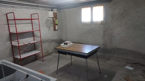Maison à vendre 4 pièces LACHAPELLE AUZAC (46)