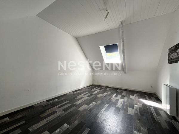 Maison de ville 130 m² bourg d'Elven - 5 chambres - 425 m² de terrain