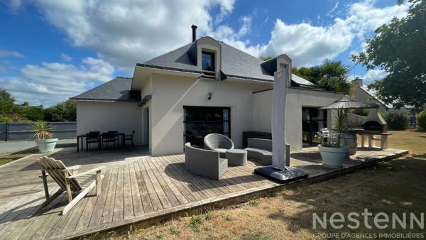 A vendre à LOCMARIAQUER - Maison récente de 150 m² sur terrain de près de 1500 m²