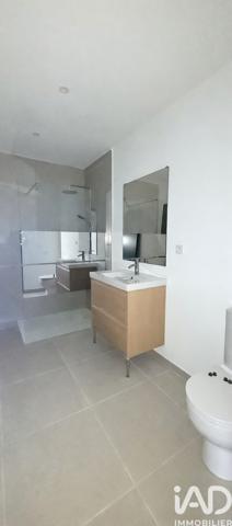 Maison à vendre 4 pièces 111 m² Camaret-sur-Aigues