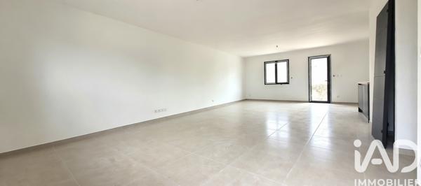 Maison à vendre 4 pièces 111 m² Camaret-sur-Aigues