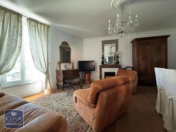 Maison à louer 6 pièces 154.5m² Carcassonne (11000)