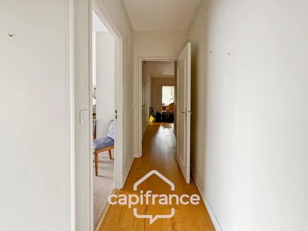 Exceptionnel: appartement 122 m2, 3 chambres, garage, cave à Saint Symphorien