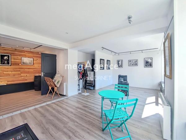 Immeuble à TENAY, 01230 - 153m²