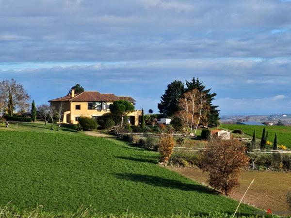 Maison à CASTELNAU-BARBARENS, 32450 - 6 pièces 218m²