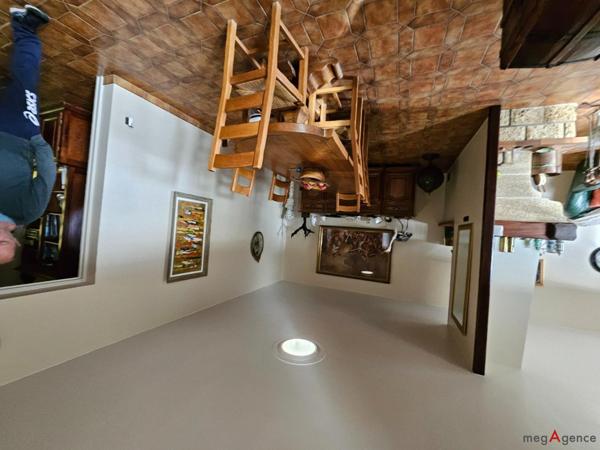 Maison à CASTELNAU-BARBARENS, 32450 - 6 pièces 218m²