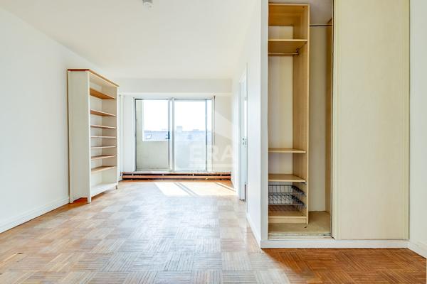 Appartement à rénover - Championnet
