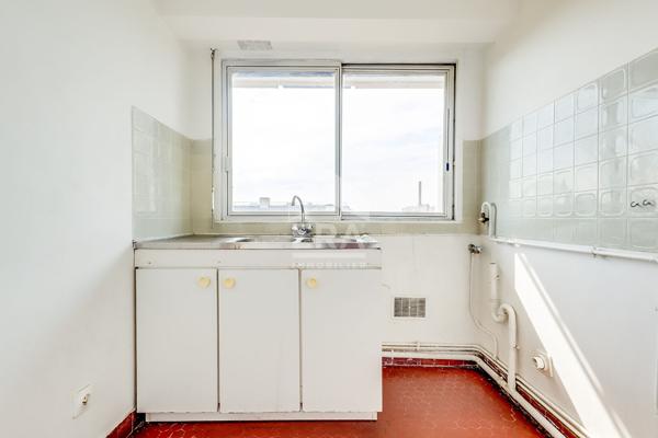 Appartement à rénover - Championnet