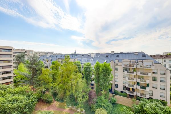 Appartement à rénover - Championnet