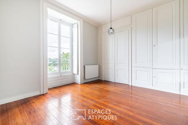 Appartement de caractère avec vue sur la Saône, au coeur de Fareins