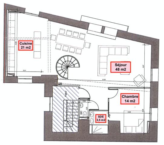 Duplex T4/T5 de 123 m2 au dernier étage
