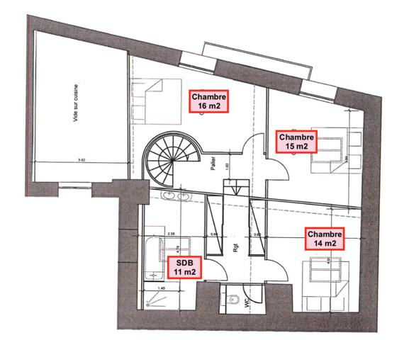 Duplex T4/T5 de 123 m2 au dernier étage