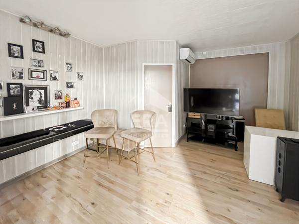 T2 + local commercial loué + cave de 25 m2 - Proche place Sébastopol