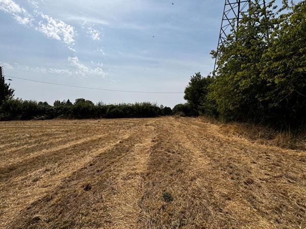 Varennes Vauzelles : SuperbeTerrain à bâtir avec vue dégagée 7339 m2