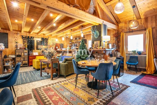 Local professionnel + appartement de fonction