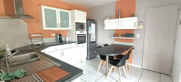 PLAIN-PIED 3 CHAMBRES A CHOLET