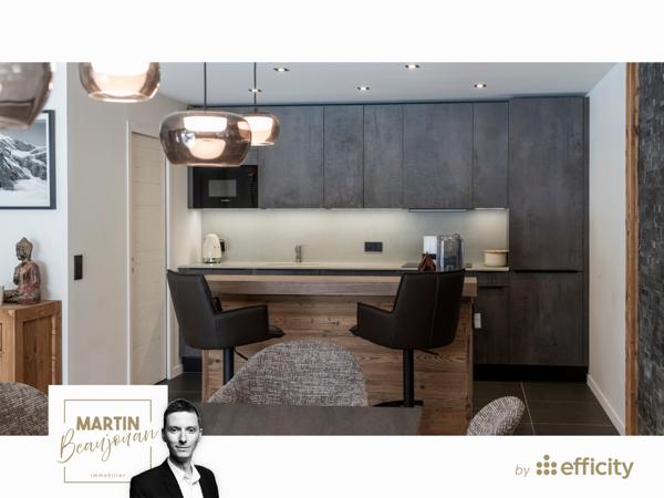 Appartement
         4 pièces
        - 91 m² Bien prestige 1 070 000 €*