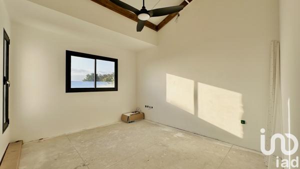 Maison à vendre 8 pièces 194 m² Le Tampon