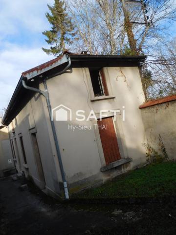 Maison Bourgeoise de Ville, 137 m2 habitables, 7 pièces, 3 niveaux,