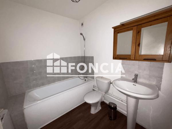 Location Studio 30.21 m² - 64 RUE MURAT - PASTEUR MURAT Bordeaux 33200